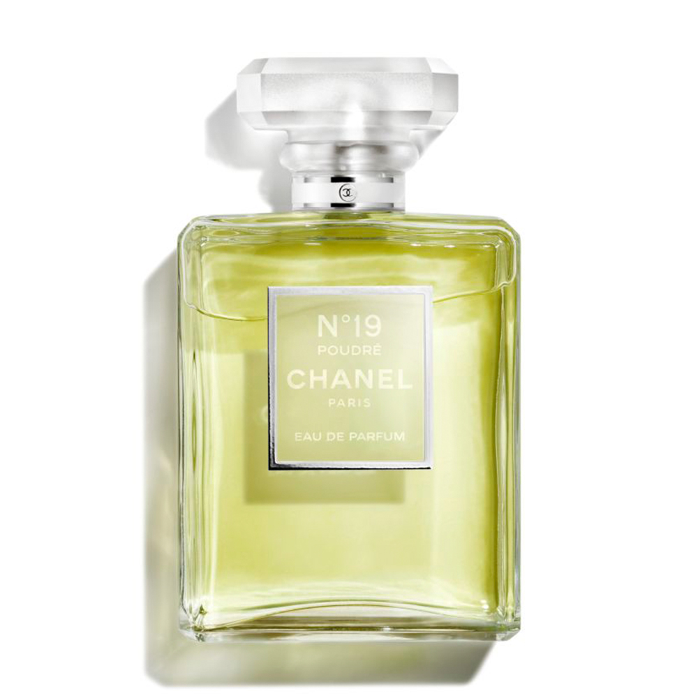 CHANEL N°19 Poudre Après Bain 150g N°19 POUDRÉ Eau de Parfum Spray (EDP) - 3.4 FL. OZ. | CHANEL